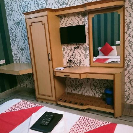 Hotel Shree Villa Harsola Luaran gambar