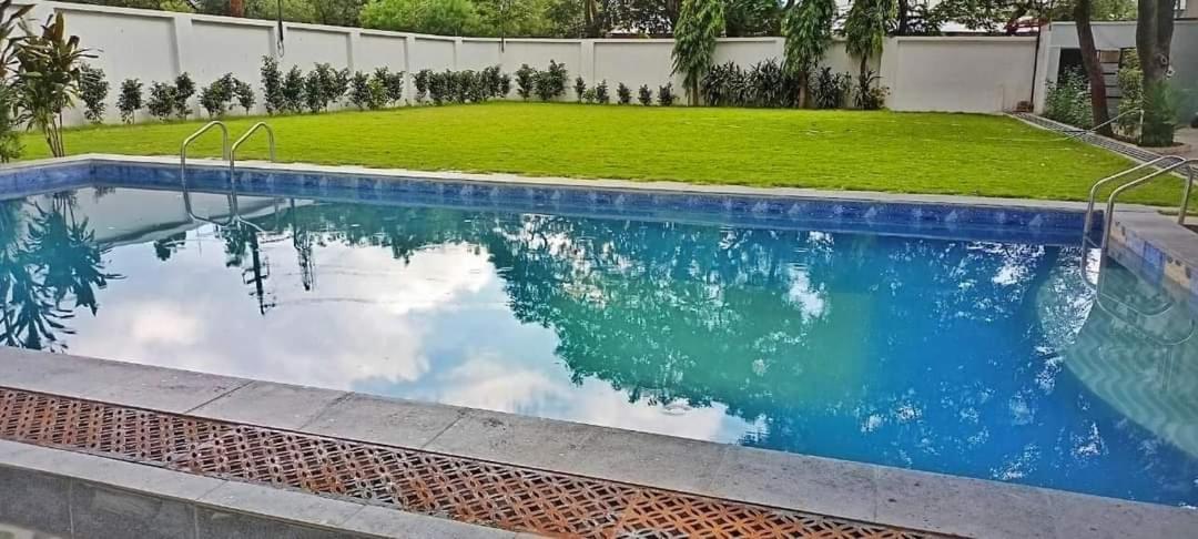 Hotel Shree Villa Harsola Luaran gambar