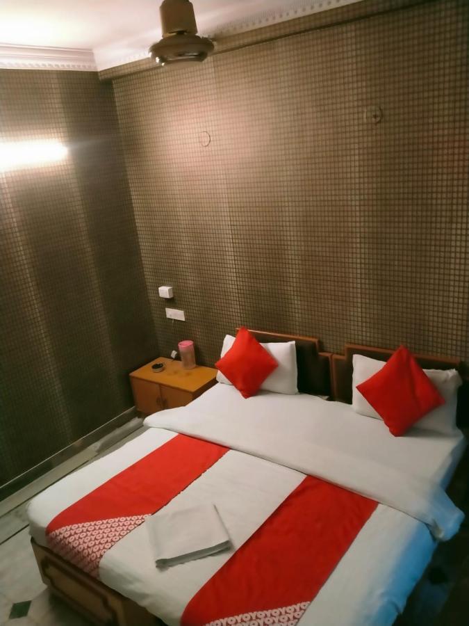 Hotel Shree Villa Harsola Luaran gambar